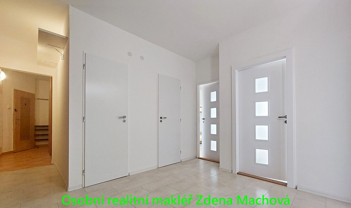 Pronájem bytu 3+kk 67 m²